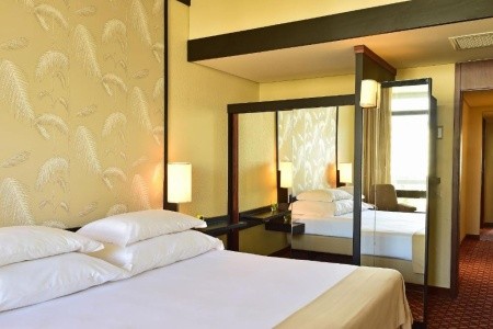 Madeira Funchal Pestana Casino Park 12 dňový pobyt Raňajky Letecky Letisko: Budapešť October 2026 ( 5/10/26-16/10/26)