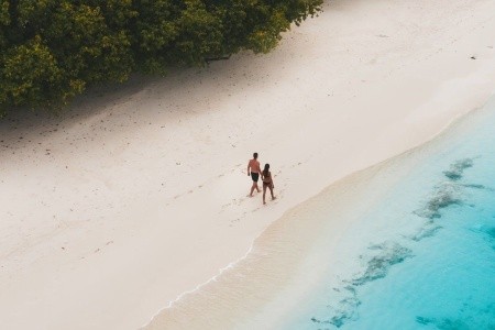 Maldivy  Amilla Fushi (Baa Atol) 12 dňový pobyt Raňajky Letecky Letisko: Praha July 2026 (23/07/26- 3/08/26)