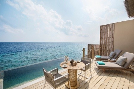Maldivy  Intercontinental Maldives Maamunagau Resort 13 dňový pobyt Plná penzia Letecky Letisko: Praha July 2026 (25/07/26- 6/08/26)