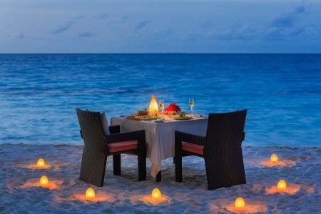 Kuramathi Island Resort - 17