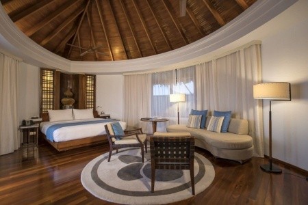 Constance Halaveli Resort - 19