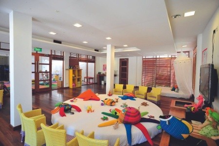 Constance Halaveli Resort - 26