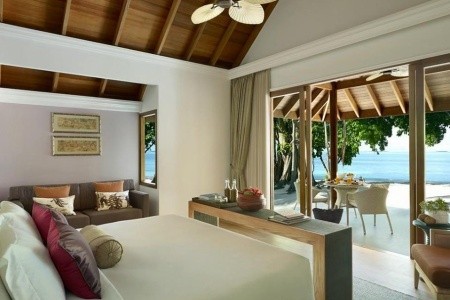 Dusit Thani Maldives - 17