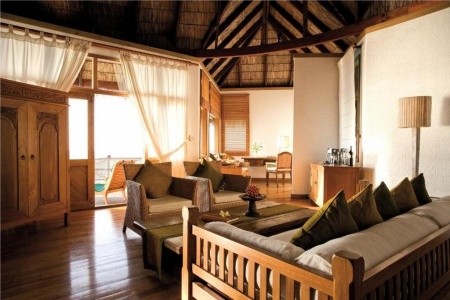 Maldivy  Coco Palm Dhuni Kolhu 10 dňový pobyt Polpenzia Letecky Letisko: Praha December 2025 (19/12/25-28/12/25)