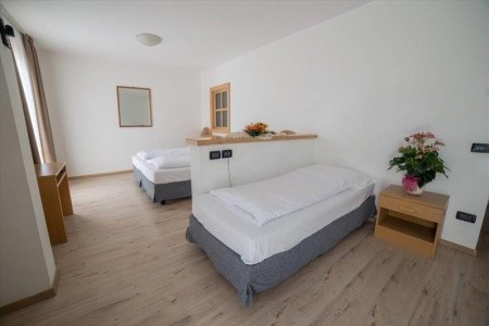 Caminetto Mountain Resort - 33