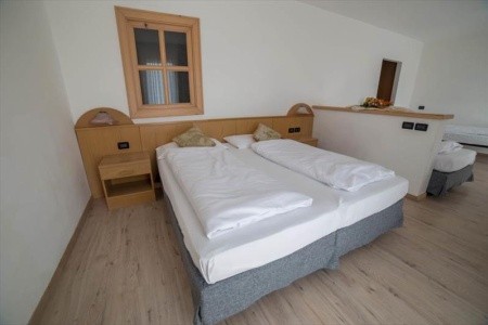 Caminetto Mountain Resort - 34