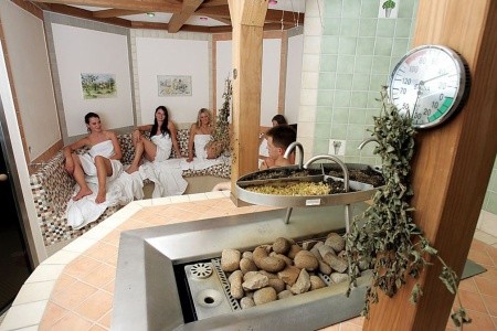 Česká republika Praha a okolie Aquapalace 6 dňový pobyt Raňajky Vlastná November 2025 (23/11/25-28/11/25)