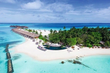 Constance Moofushi - 2