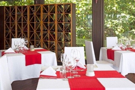 Maldivy Severný Atol Male Coco Bodu Hithi 6 dňový pobyt Plná penzia Letecky Letisko: Praha September 2026 (14/09/26-19/09/26)