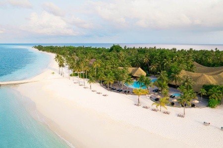 Maldivy Lhaviyani Atol Kuredu Island Resort 9 dňový pobyt Plná penzia Letecky Letisko: Praha May 2026 (18/05/26-26/05/26)