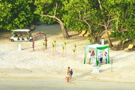 Maldivy Severný Atol Male Bandos Island Resort 7 dňový pobyt Plná penzia Letecky Letisko: Praha June 2026 (12/06/26-18/06/26)