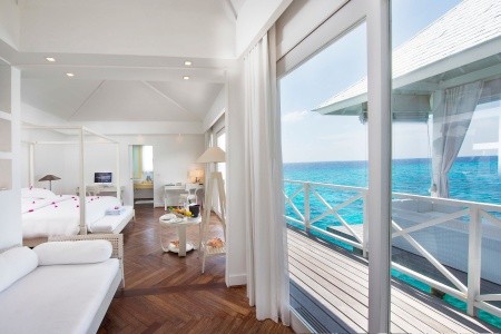 Diamonds Thudufushi Beach & Water Villas - 16