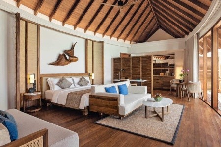 Anantara Dhigu Resort & Spa