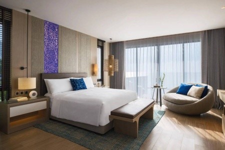 Thajsko Pattaya Renaissance Pattaya Resort & Spa 12 dňový pobyt Polpenzia Letecky Letisko: Praha March 2026 (29/03/26- 9/04/26)