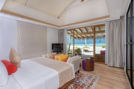 Maldivy  Cinnamon Hakuraa Huraa 9 dňový pobyt Ultra All inclusive Letecky Letisko: Budapešť January 2027 (29/01/27- 6/02/27)