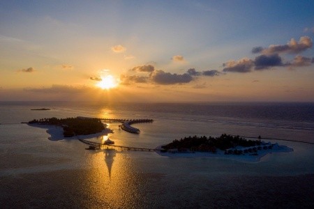 Maldivy  Cinnamon Hakuraa Huraa 9 dňový pobyt Ultra All inclusive Letecky Letisko: Budapešť January 2027 (29/01/27- 6/02/27)