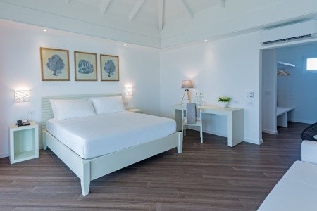 Maldivy Atol Ari Sandies Bathala Island Resort 16 dňový pobyt All Inclusive Letecky Letisko: Praha September 2026 (20/09/26- 5/10/26)