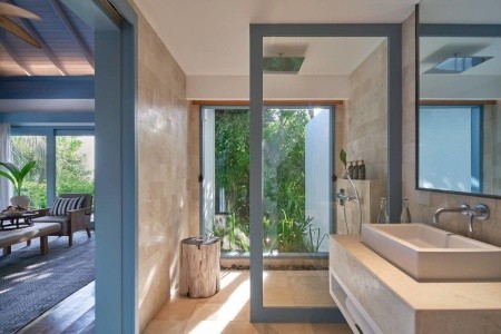 Maldivy  Raffles Maldives Meradhoo Resort 13 dňový pobyt Polpenzia Letecky Letisko: Praha February 2026 (27/02/26-11/03/26)