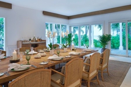 Maldivy  Raffles Maldives Meradhoo Resort 13 dňový pobyt Polpenzia Letecky Letisko: Praha February 2026 (27/02/26-11/03/26)