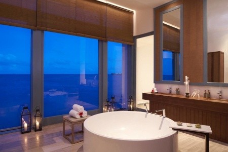 Maldivy  Raffles Maldives Meradhoo Resort 13 dňový pobyt Polpenzia Letecky Letisko: Praha February 2026 (27/02/26-11/03/26)