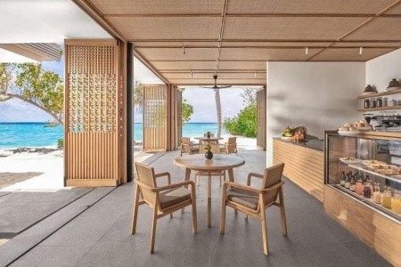 Alila Kothaifaru - 16