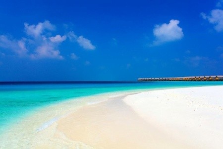 Maldivy Severný Atol Male Centara Ras Fushi Resort A Spa 16 dňový pobyt Raňajky Letecky Letisko: Praha October 2026 ( 5/10/26-20/10/26)