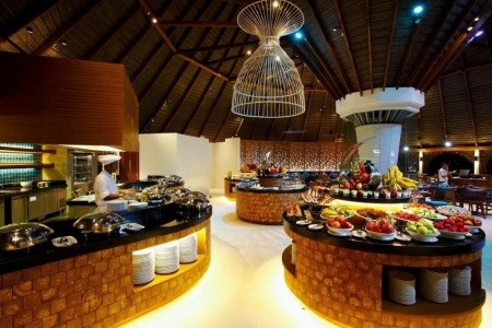 Maldivy Severný Atol Male Centara Ras Fushi Resort A Spa 16 dňový pobyt Raňajky Letecky Letisko: Praha October 2026 ( 5/10/26-20/10/26)