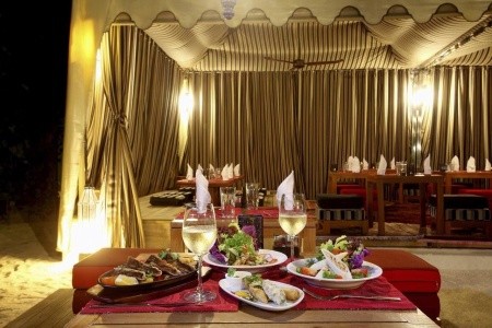 Maldivy Severný Atol Male Centara Ras Fushi Resort A Spa 16 dňový pobyt Raňajky Letecky Letisko: Praha October 2026 ( 5/10/26-20/10/26)