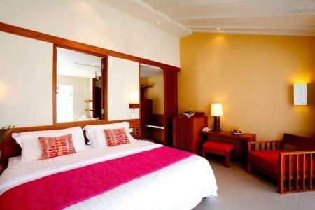 Maldivy Severný Atol Male Centara Ras Fushi Resort A Spa 16 dňový pobyt Raňajky Letecky Letisko: Praha October 2026 ( 5/10/26-20/10/26)