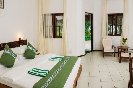 Fihalhohi Island Resort - 19