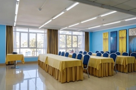 Kanárske ostrovy Lanzarote Checkin Diamar 8 dňový pobyt Polpenzia Letecky Letisko: Budapešť August 2026 (11/08/26-18/08/26)