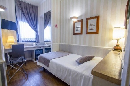 Taliansko Miláno Flora 7 dňový pobyt Bez stravy Letecky Letisko: Praha September 2025 (23/09/25-29/09/25)