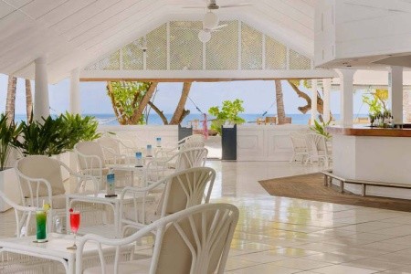 Maldivy  Equator Village 9 dňový pobyt Polpenzia Letecky Letisko: Praha March 2026 ( 2/03/26-10/03/26)