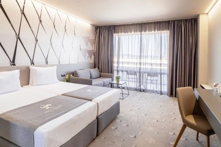 Aqua Paradise Resort - 8