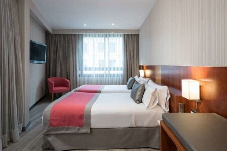 Španielsko Barcelona Catalonia Barcelona 505 15 dňový pobyt Polpenzia Letecky Letisko: Praha September 2025 (23/09/25- 7/10/25)