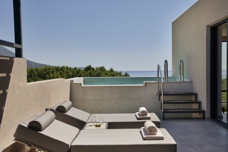 Celestial Hotel Luxury Suites And Spa - 41