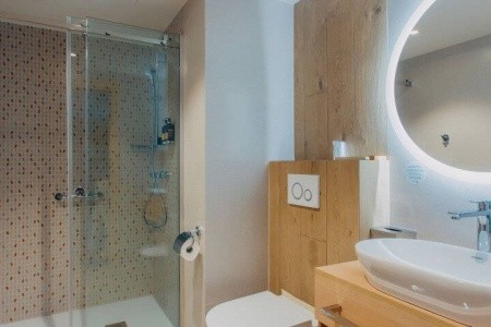 Poľsko Baltské more Linea Mare 4 dňový pobyt Raňajky Vlastná November 2025 (26/11/25-29/11/25)