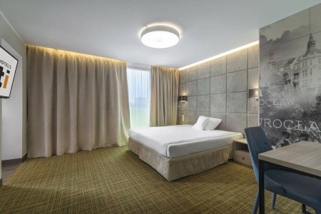 Poľsko Dolní Slezsko Citi Hotels Wrocław 7 dňový pobyt Raňajky Vlastná March 2026 ( 8/03/26-14/03/26)