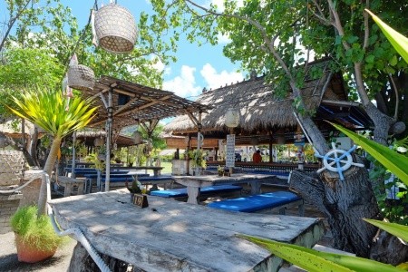 Bali Kuta Beach Amertha Bali Villas (Pemuteran) 15 dňový pobyt Raňajky Letecky Letisko: Praha December 2025 (20/12/25- 3/01/26)