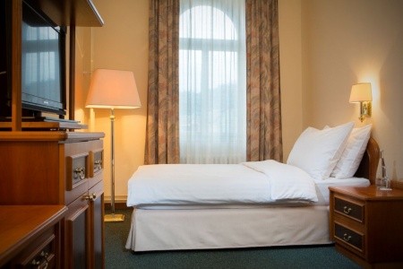 Orea Hotel Bohemia - 6