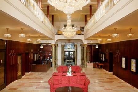 Orea Hotel Bohemia - 11