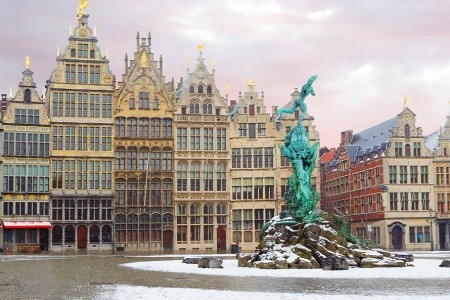 Karácsonyi forrócsokizás Belgiumban