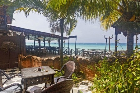 Zanzibar Nungwi Langi Langi Beach Bungalows 16 dňový pobyt Raňajky Letecky Letisko: Praha January 2026 (17/01/26- 1/02/26)