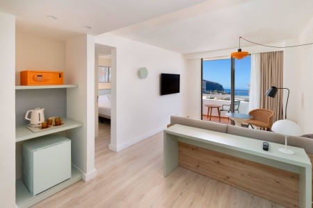 Kanárske ostrovy Tenerife Sol Arona Tenerife 12 dňový pobyt Polpenzia Letecky Letisko: Budapešť February 2026 (19/02/26- 2/03/26)