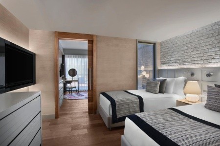 Acanthus & Cennet Barut Collection - 126