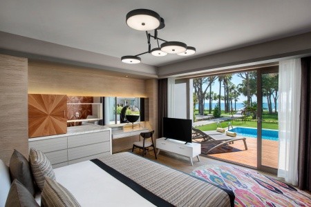 Acanthus & Cennet Barut Collection - 136