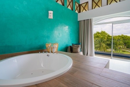 Tropical Deluxe Princess - 139