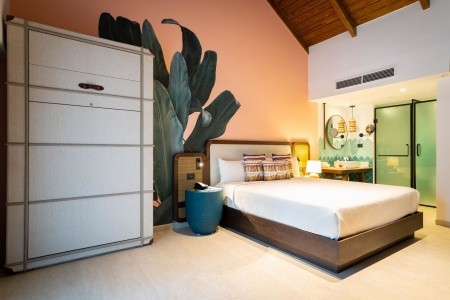 Tropical Deluxe Princess - 142