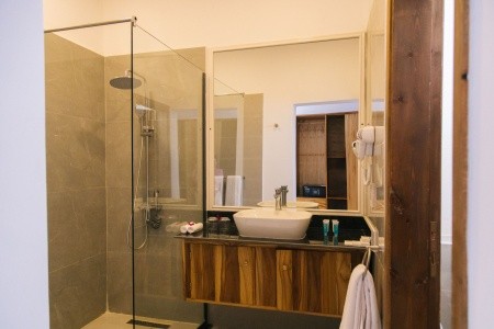 Royal Mandarin Hotel & Resort ( Ex Coral Reef)