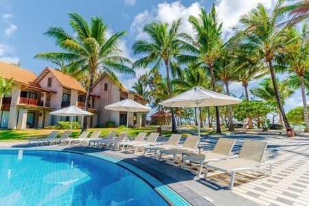 Crystals Beach Resort Belle Mare - 4